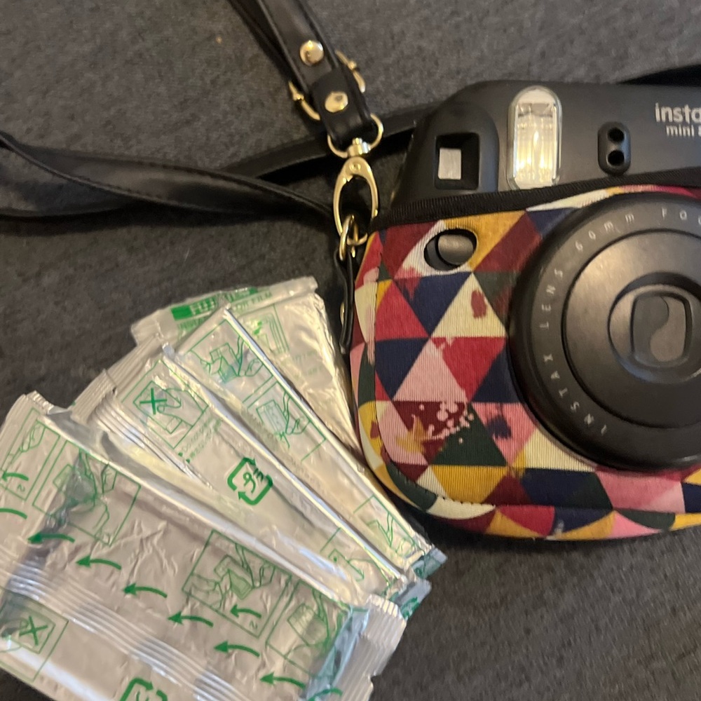 instastax camera with 4 packs of film - Picture 4 of 4